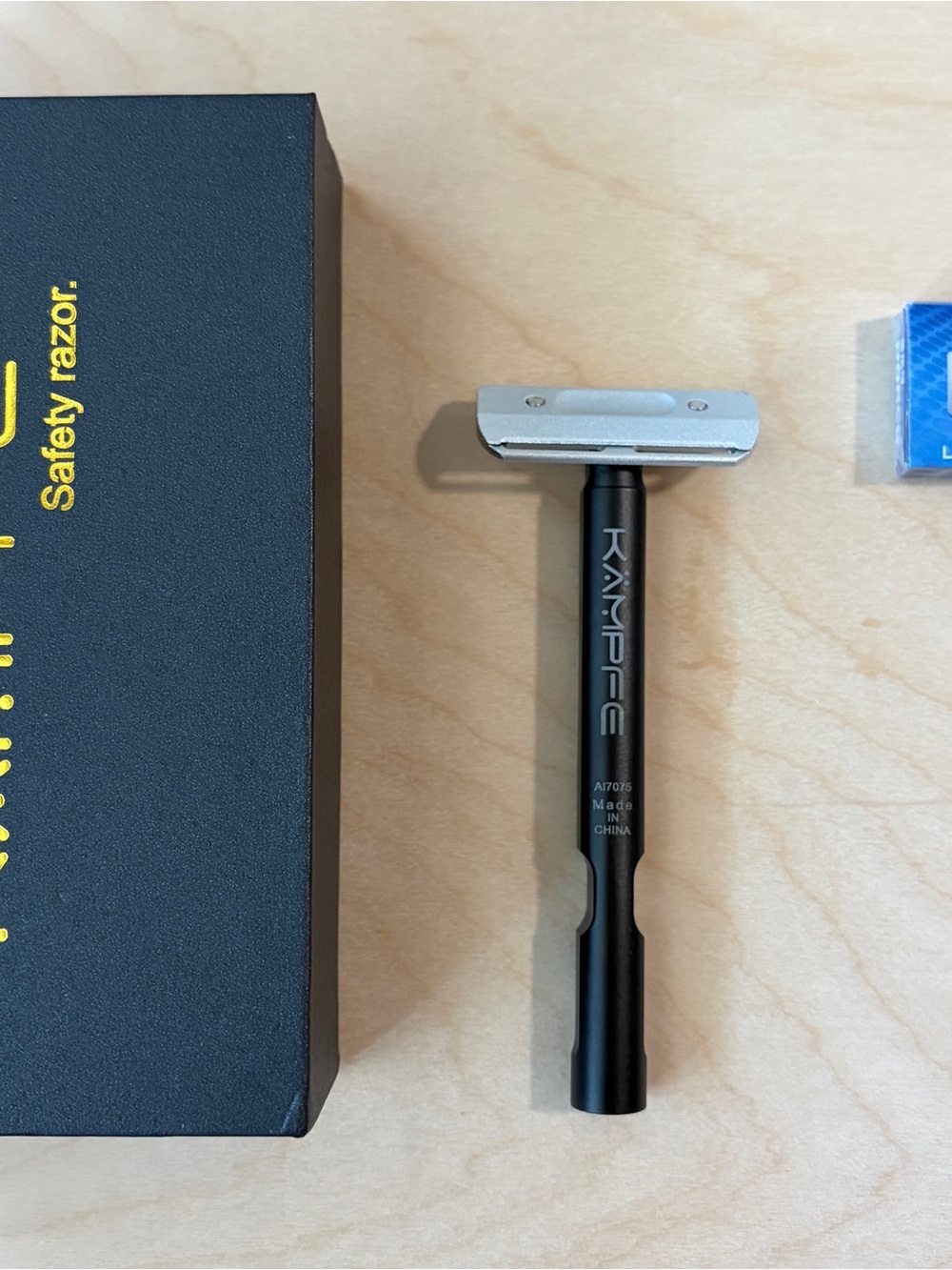 Kampfe Single Edge Safety razor